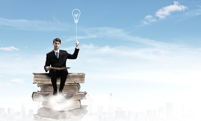 在广州南站怎样最快坐车到从化-如果要到别的汽车站做大概要坐什么车.要多久可以帮我列出来吗-